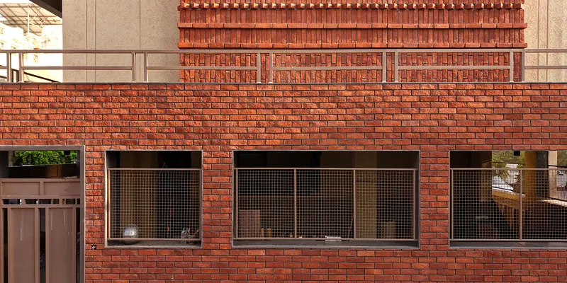 Bungalow Project, Exterior brickwork